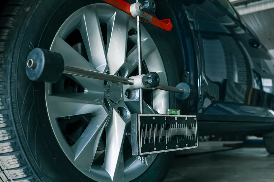 Signs Your Car Needs a Tire Alignment Service Bellflower, CA Signs Your Car Needs a Tire Alignment Service Bellflower, CA